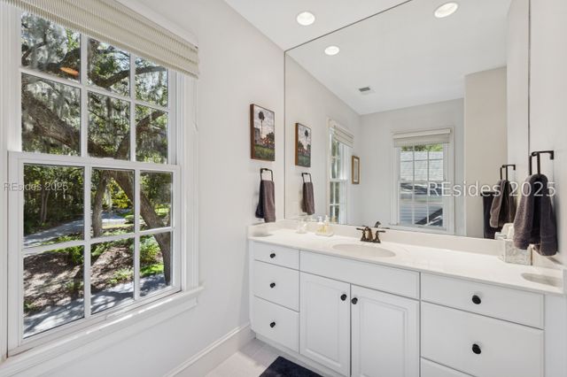 15 Tidal Creek Ln, Okatie, SC 29909