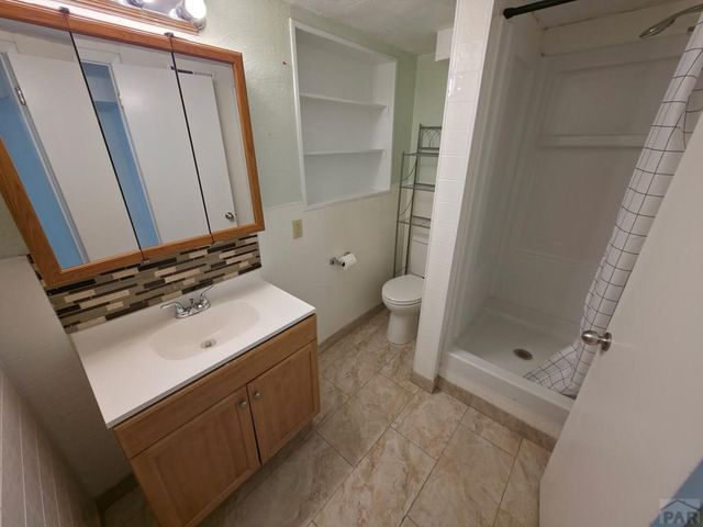 39 MacAlester Rd, Pueblo, CO 81001