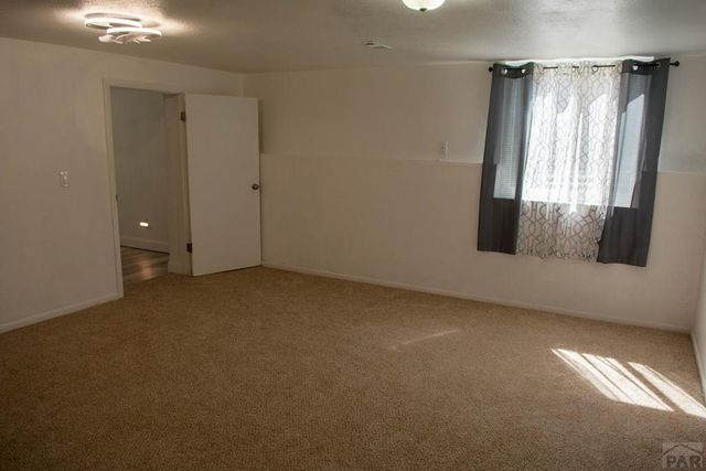 39 MacAlester Rd, Pueblo, CO 81001