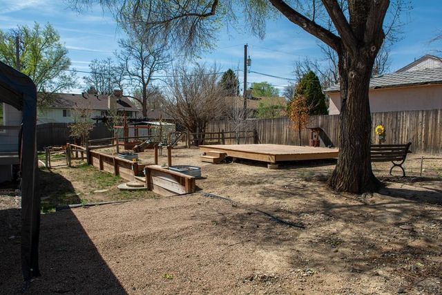 39 MacAlester Rd, Pueblo, CO 81001