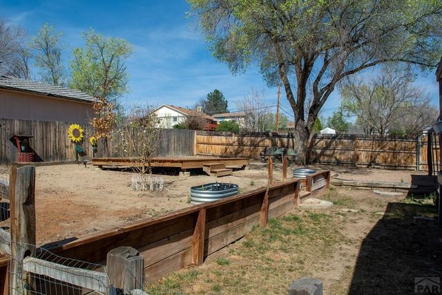 39 MacAlester Rd, Pueblo, CO 81001