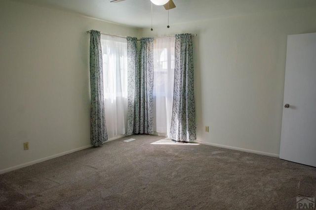 39 MacAlester Rd, Pueblo, CO 81001