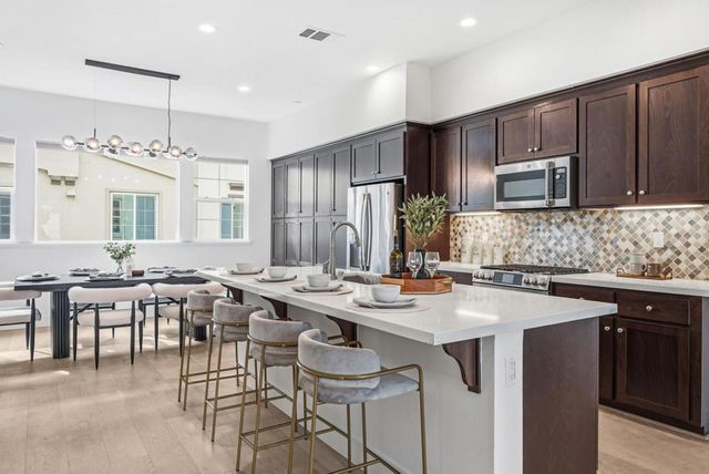 176 Jeffrey Terrace, Sunnyvale, CA 94086