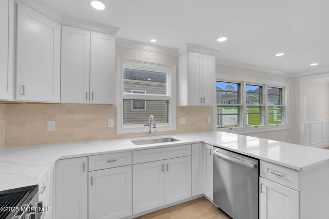 42 Sidney Court, Brick, NJ 08724