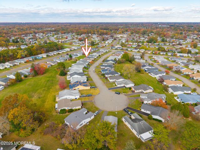 42 Sidney Court, Brick, NJ 08724