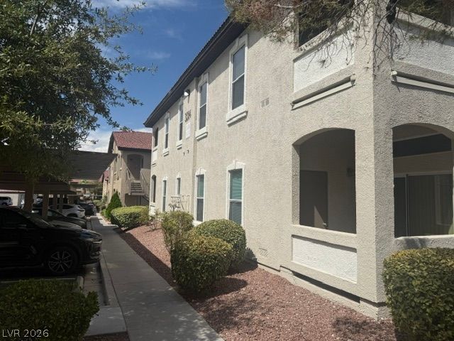 3314 Indian Shadow Street 202, Las Vegas, NV 89129