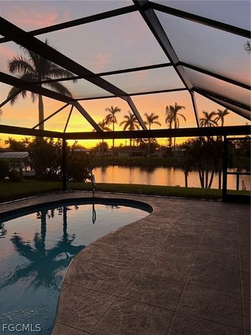 1040 SE 43rd ST, Cape Coral, FL 33904