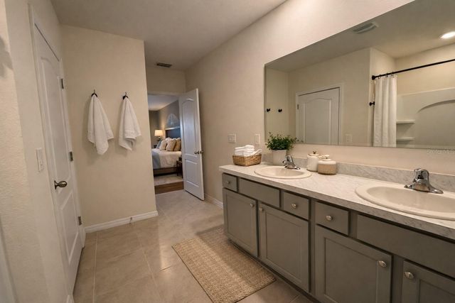 208 OLD MILL POND ROAD, Edgewater, FL 32141