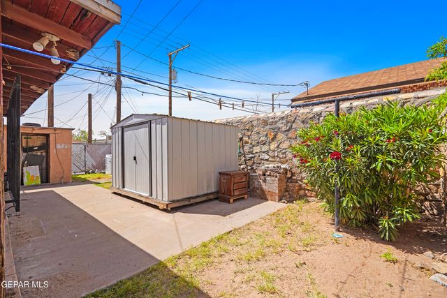 1113 N SAN MARCIAL Street, El Paso, TX 79903