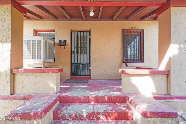 1113 N SAN MARCIAL Street, El Paso, TX 79903