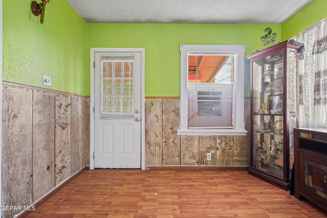 1113 N SAN MARCIAL Street, El Paso, TX 79903