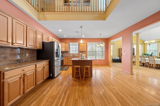 75 Meadow Pond Circle, Miller Place, NY 11764