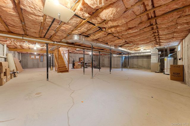 75 Meadow Pond Circle, Miller Place, NY 11764