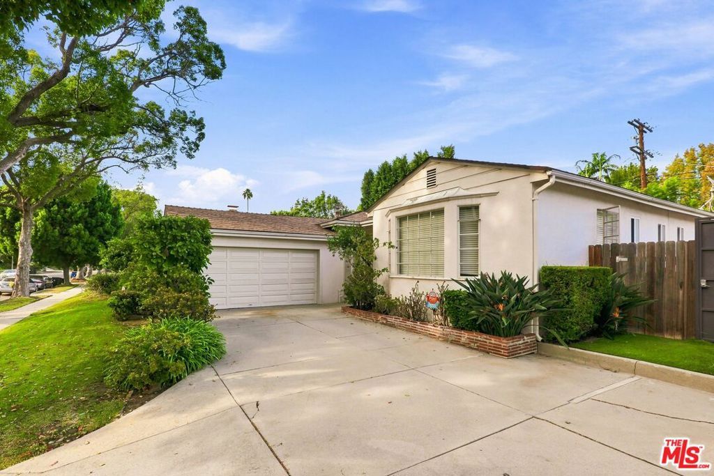 2136 Hillsboro Avenue, Los Angeles, CA 90034 — exterior