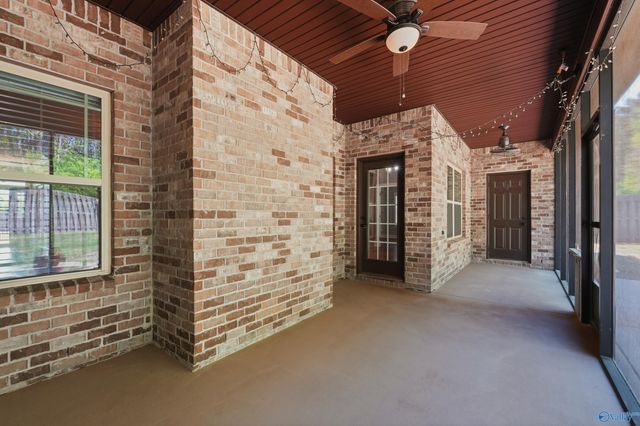 193 Somerton Drive, Huntsville, AL 35811