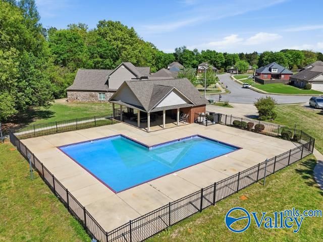 193 Somerton Drive, Huntsville, AL 35811