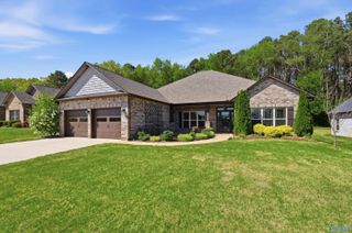 193 Somerton Drive, Huntsville, AL 35811