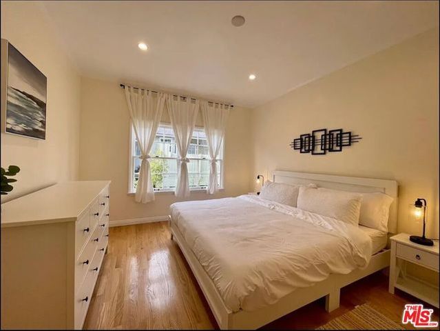 423 W Ocean Avenue 5, Santa Monica, CA 90402