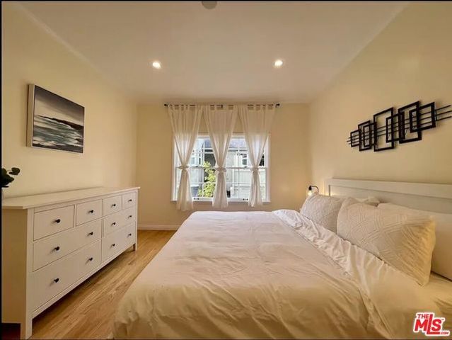 423 W Ocean Avenue 5, Santa Monica, CA 90402