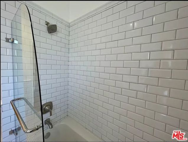 423 W Ocean Avenue 5, Santa Monica, CA 90402