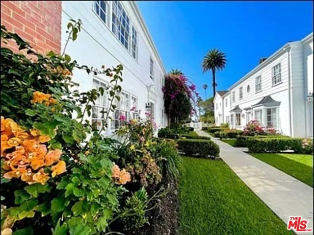 423 W Ocean Avenue 5, Santa Monica, CA 90402