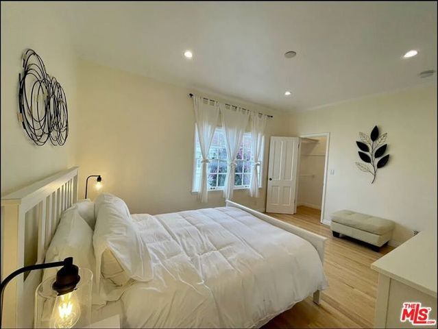 423 W Ocean Avenue 5, Santa Monica, CA 90402