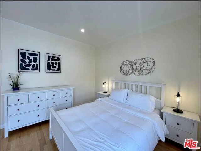 423 W Ocean Avenue 5, Santa Monica, CA 90402