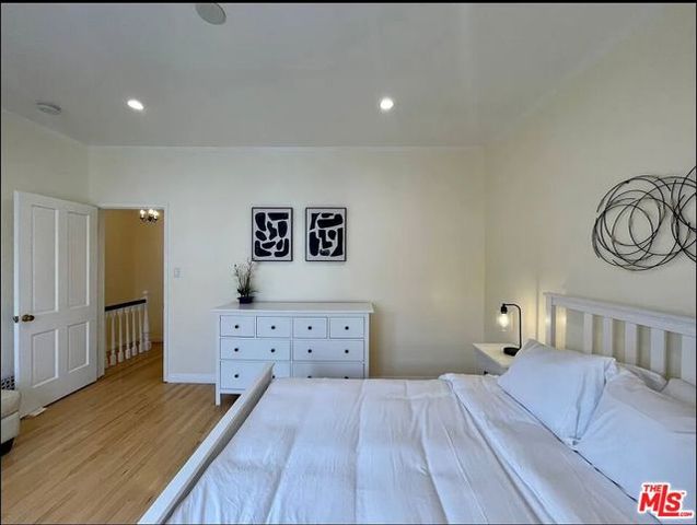 423 W Ocean Avenue 5, Santa Monica, CA 90402