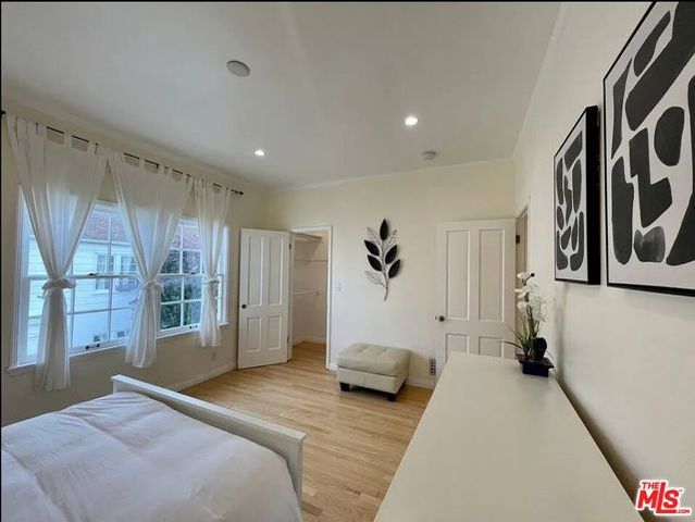 423 W Ocean Avenue 5, Santa Monica, CA 90402