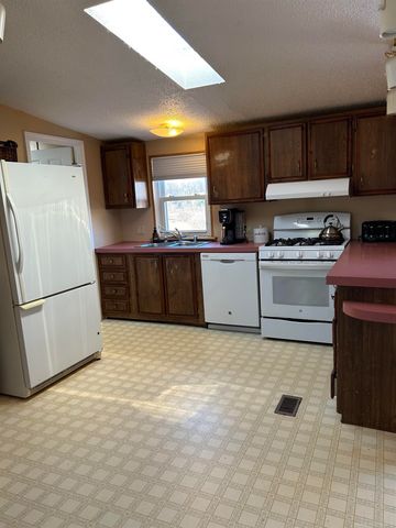 3894 Lake George Road, Dryden Twp, MI 48428