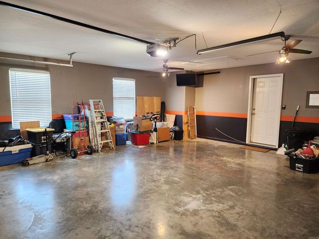 108 Meadows Lane, Beebe, AR 72012