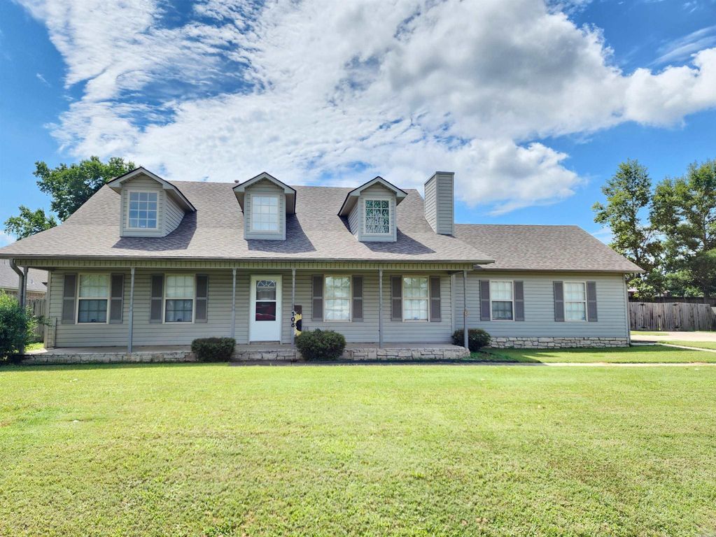 108 Meadows Lane, Beebe, AR 72012