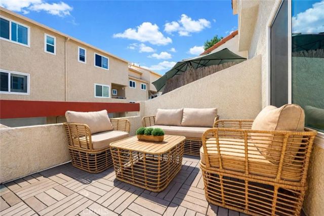 2740 Gramercy 12, Torrance, CA 90501