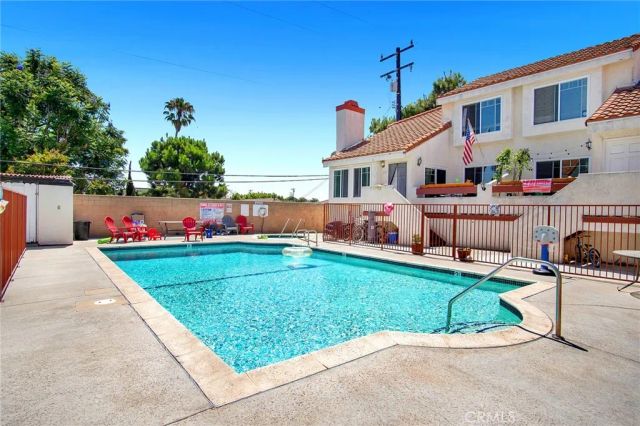 2740 Gramercy 12, Torrance, CA 90501