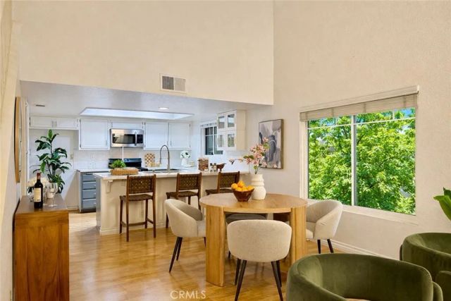 2740 Gramercy 12, Torrance, CA 90501