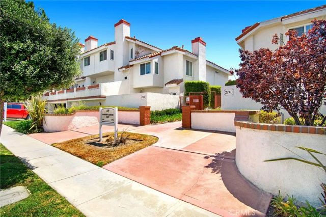 2740 Gramercy 12, Torrance, CA 90501