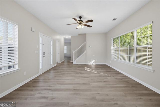 4060 Robin Circle, Atlanta, GA 30349