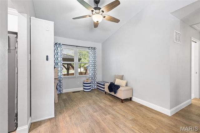 2854 Queen Bee Lane, Oakville, MO 63129