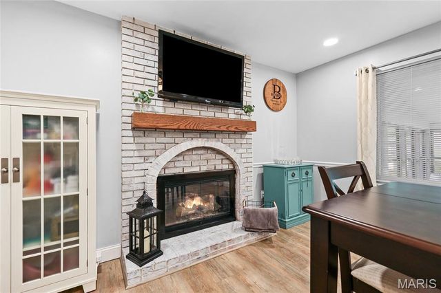 2854 Queen Bee Lane, Oakville, MO 63129