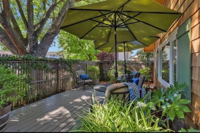 9838 Sleepy Hollow Ct, Stockton, CA 95209