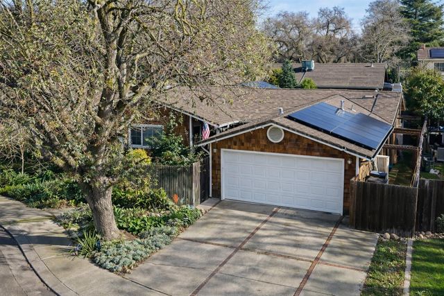 9838 Sleepy Hollow Ct, Stockton, CA 95209