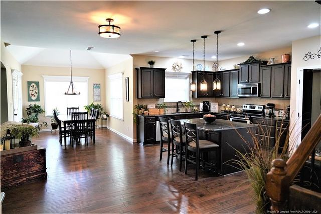 930 Old Vander Road, Fayetteville, NC 28312