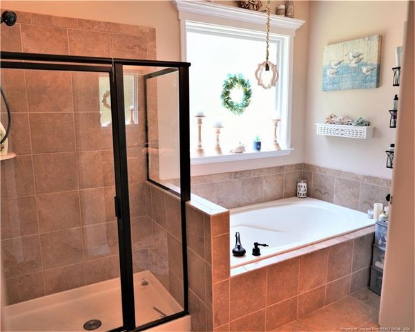 930 Old Vander Road, Fayetteville, NC 28312