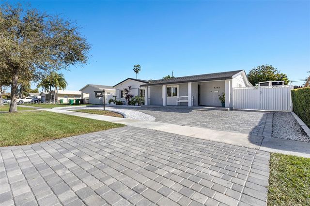 9390 SW 190th Street, Cutler Bay, FL 33157