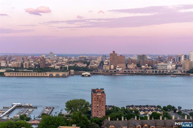 800 Palisade Avenue 1709, Fort Lee, NJ 07024