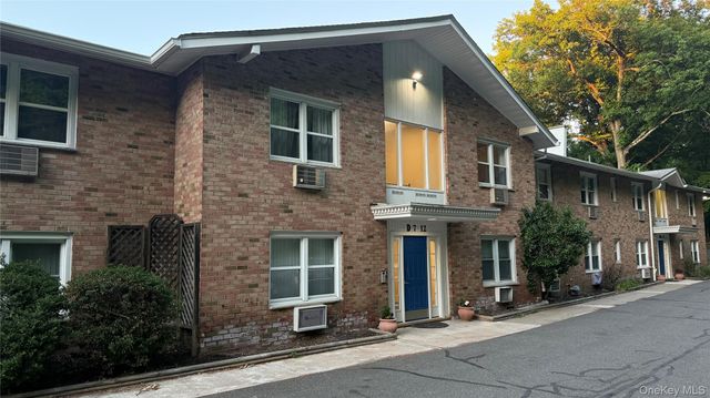 100 Dowd Street D-12, Haverstraw, NY 10927