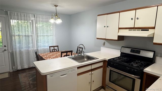 100 Dowd Street D-12, Haverstraw, NY 10927
