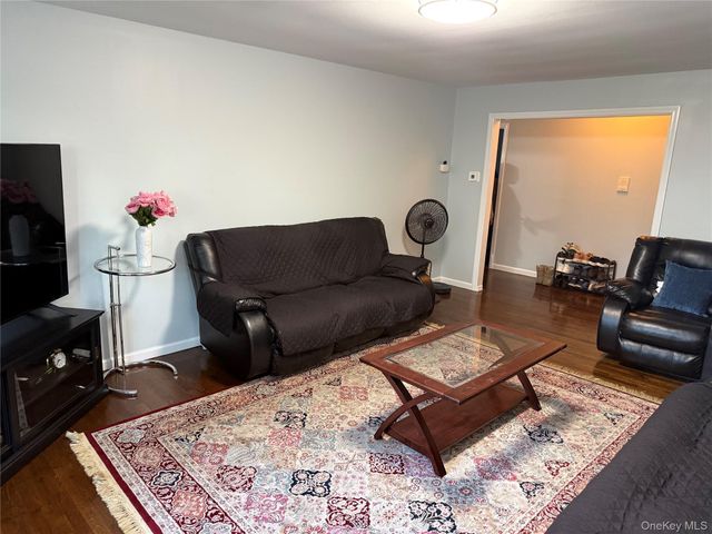 100 Dowd Street D-12, Haverstraw, NY 10927