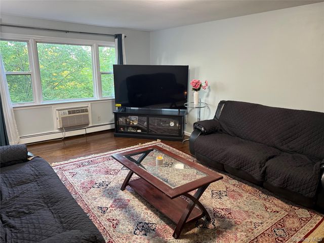 100 Dowd Street D-12, Haverstraw, NY 10927