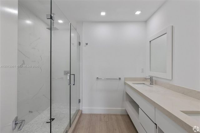 434 SW 10th St A, Miami, FL 33130